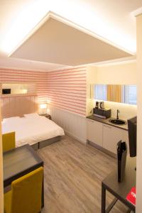 Dysnos Avenue Apartments