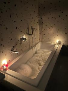 Jade Oasis, The Elegant Stay