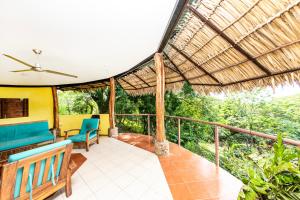 Oceanview Treetop Casita - Walk to Beach, Private, and Eco
