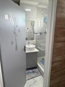 Flowsort Grand Apartments 2