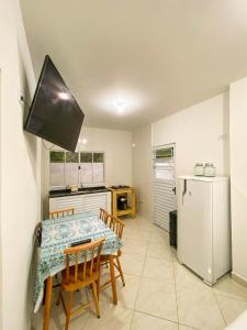 Casa completa a 10 minutos da Praia