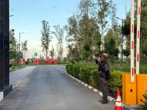 Stand alone Executive 2BR villa in Emerald Hill Estate Move In ReadyComfort