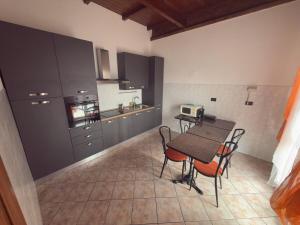 Cozy Apartment 140mq Abbiategrasso