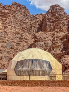 RUM ARIZONA lUXURY CAMP