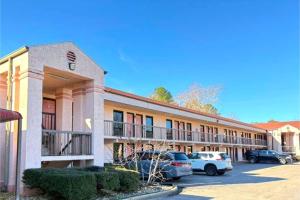 American Inn by Hotel O Selma US 80