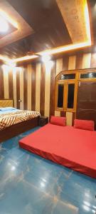 SRL Inn, Ayodhya Near Ram Mandir