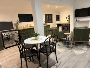 Mellon Manor Wilderness