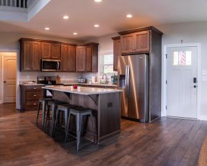 Cabin Ellijay Mountain –Arcade, Firepit & Hot Tub