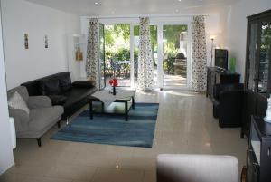 Leuchtturm am Strand - ABC56