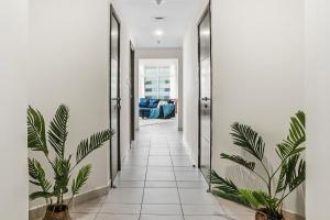 Stylish Large 2BR Apartment in the Heart of Dubai Marina