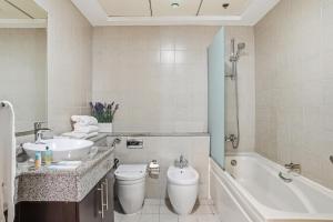 Stylish Large 2BR Apartment in the Heart of Dubai Marina