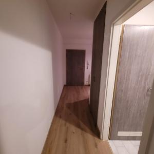 Apartment Neu renoviert Parkplatz