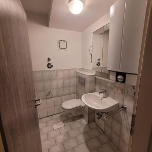 Apartment Neu renoviert Parkplatz