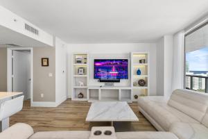 Luxury Oceanview Condo with Private Foyer at Beachwalk Resort