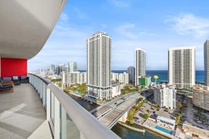 Luxury Oceanview Condo with Private Foyer at Beachwalk Resort