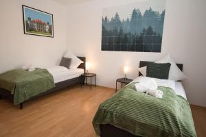 KUELhome - Wunderschöne Wohnung mit Parkplatz & Balkon für 6