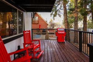 The Leonard Lane Hideout