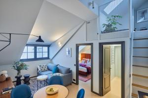 ROOMA Apartments Old Town Self Check-in