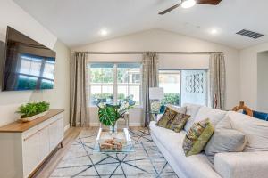 8 Mi to Beach! Stylish Palm Coast Home with Patio