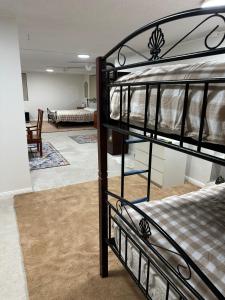 Cozy Ground Floor with Outdoor Picnic Area