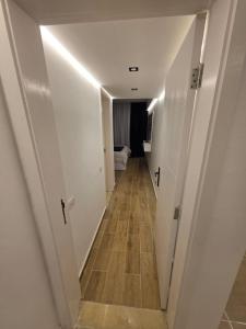 Cozy Fully Furnished Apartment