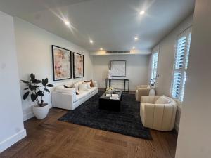 Luxury Four Bedroom Family Retreat in Camberwell Melbourne