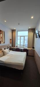 Private Room - Hotel Building