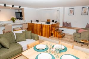 Apto con Jacuzzi en corazón del centro histórico Cartagena