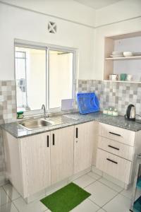 LN Buxton Town Apartments