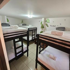 Brisas del Aeropuerto Airport Breezes inn