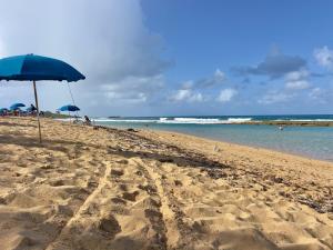 Hobie Beachfront Apartment Isla Verde