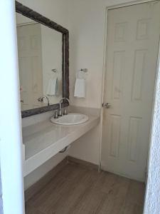 La Ilusión Hotel Campestre y Balneario