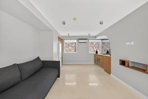 Alexis on Bourke Urban Escape Loft Apartment 2 Sleeps 4