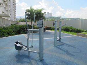 Stylish Two Bedroom Unit in Avida with Netflix