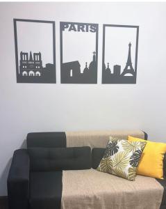 Studio Paris com Z