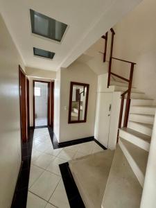 Cobertura Triplex no Centro de BC com vista mar