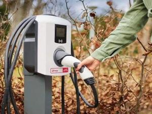 3-Bedroom Central Retreat in Ravels