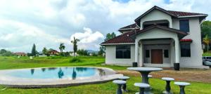 Villa lot 171 A farmosa resort