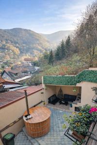 Londof Villa with panoramic view