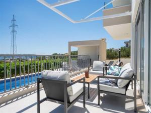 Charming Seaside Villa Getaway