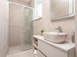 Charming Seaside Villa Getaway