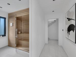 Makarska Family Retreat with Seaview