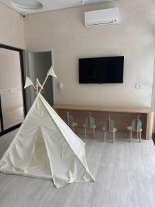 Novíssimo apartamento em São Lourenço ao lado da Riviera de São Lourenço, Bertioga