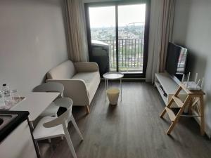 Apartment in Thon Buri 0 meter From BTS station