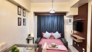 Urban Nest By KimSteffen