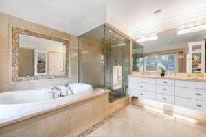 An Amazing StarHouse in Westside Vancouver