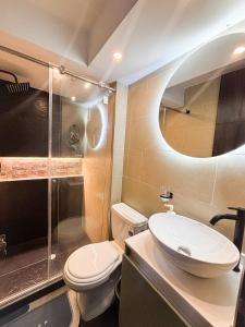 Moderno y luminoso, a 14 minutos del aeropuerto