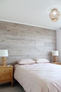 Dpto tercer piso con piscina cerca de Playa el Faro