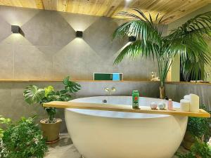 All New Diamond House