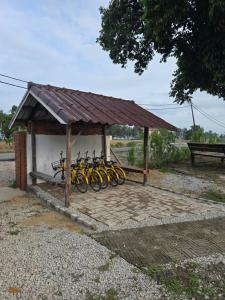 Secotek Nenasi Chalet